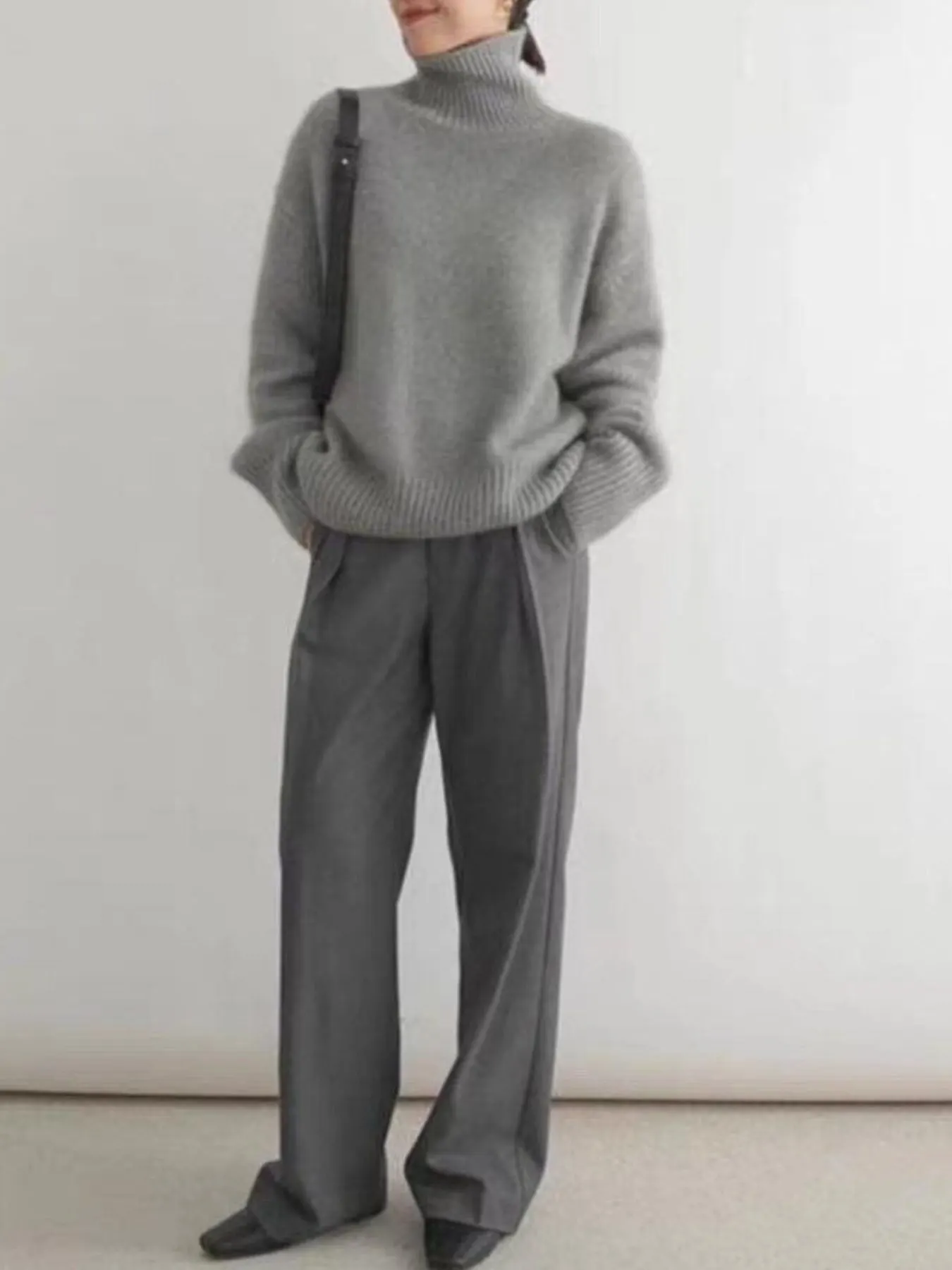 Turtleneck Dropped Shoulder Sweater 10