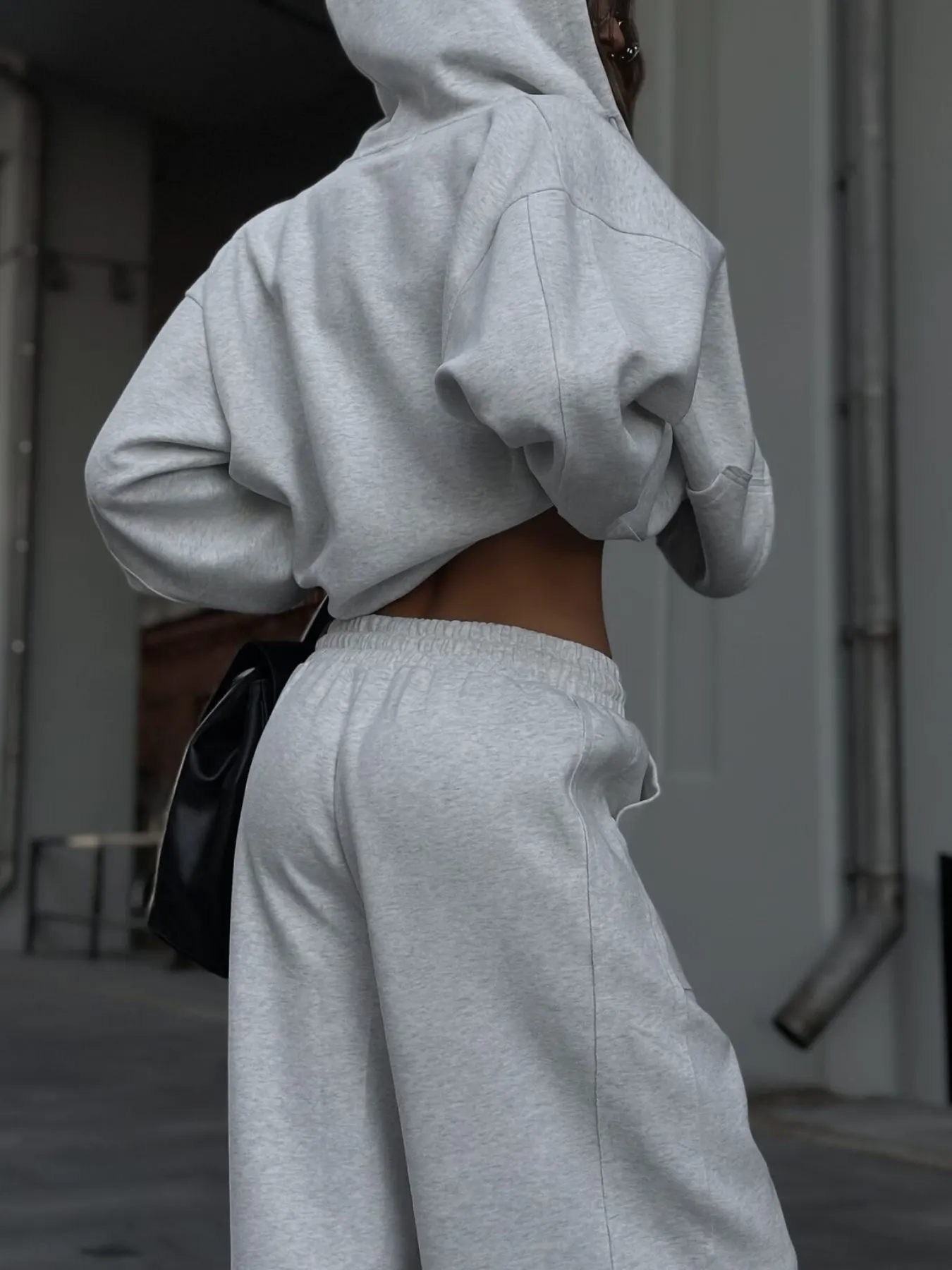 Oversized Zip-Up Hoodie and Wide-Leg Pants Set 6