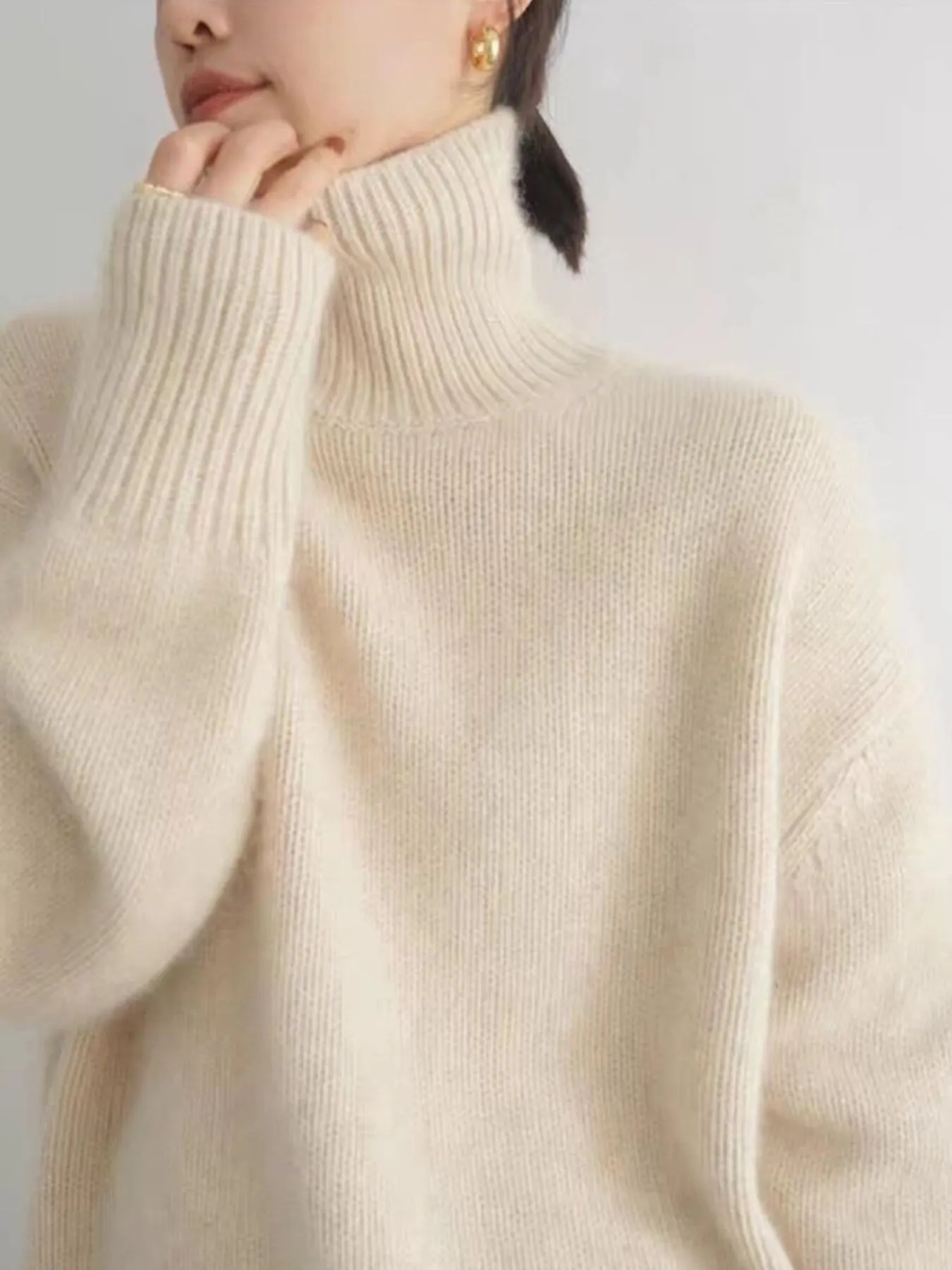 Turtleneck Dropped Shoulder Sweater 5