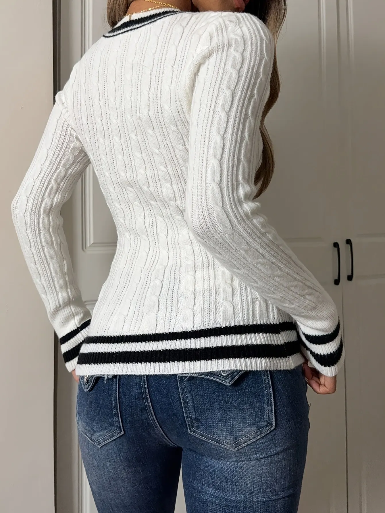 Classic V-Neck Cable Knit Sweater 5