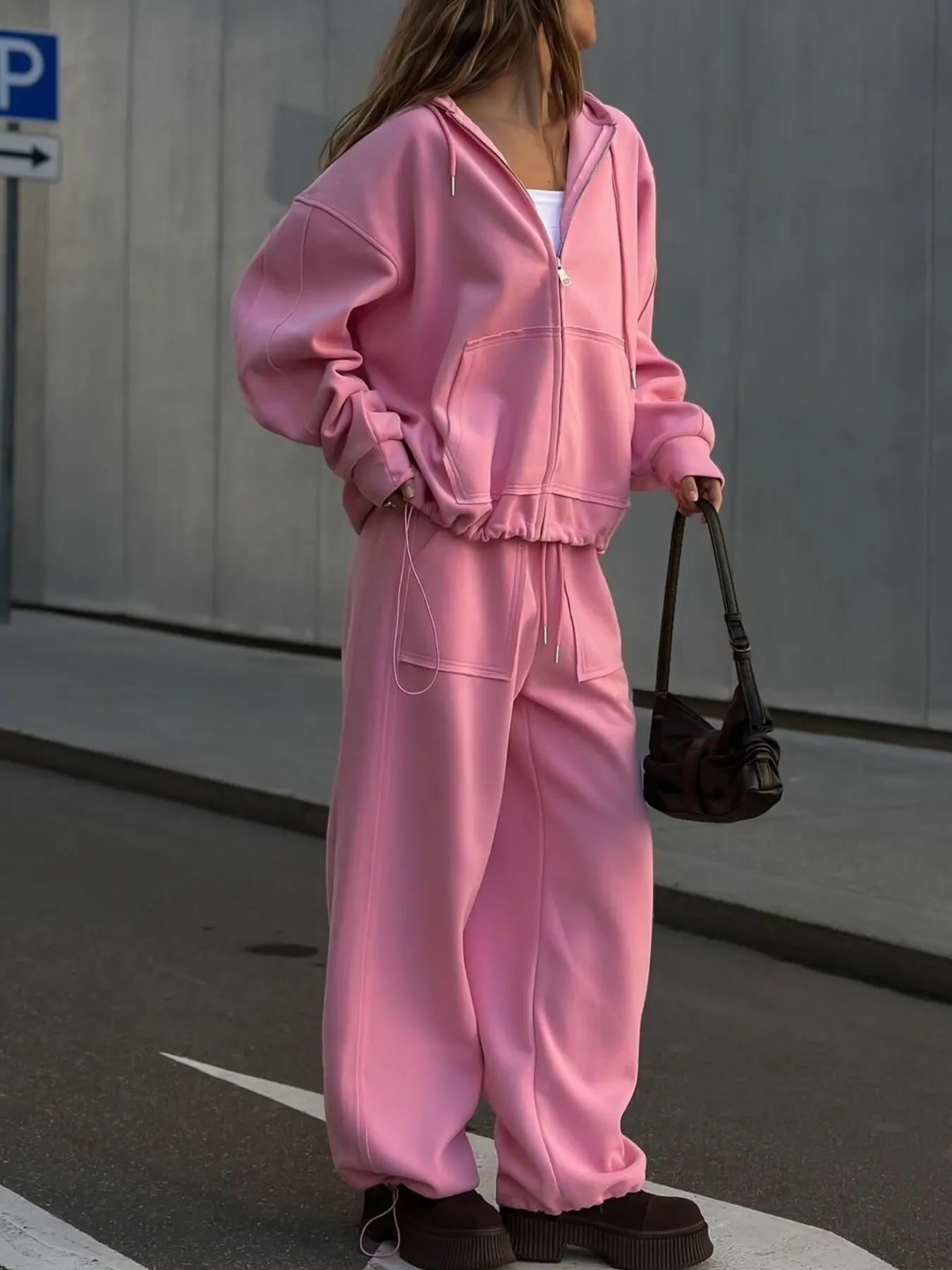 Oversized Zip-Up Hoodie and Wide-Leg Pants Set 18